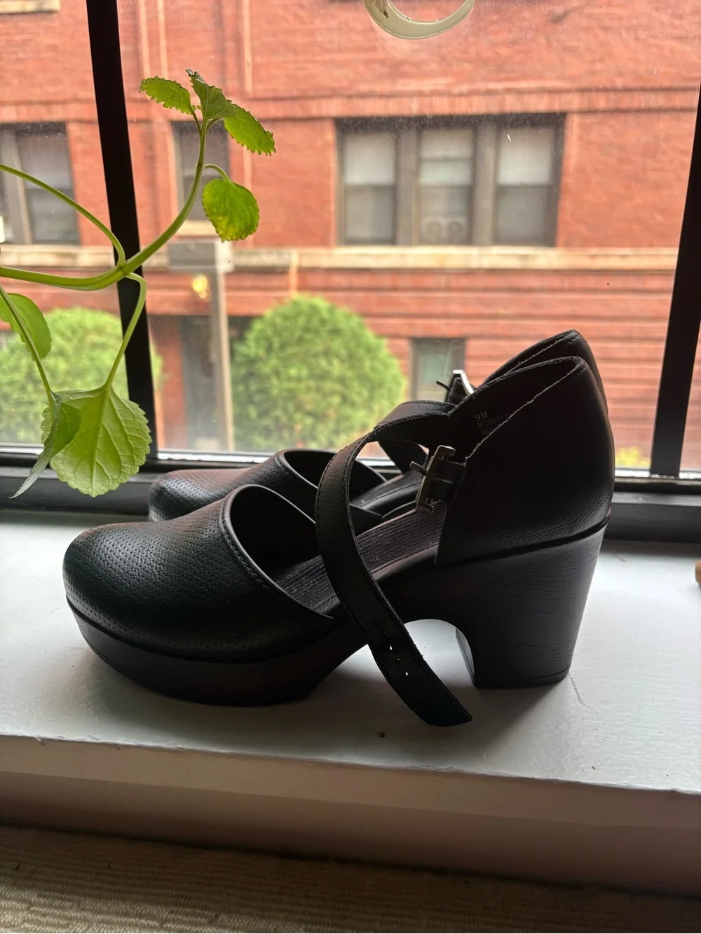 b.o.c. Black Perforated Gia wedges clogs size 9